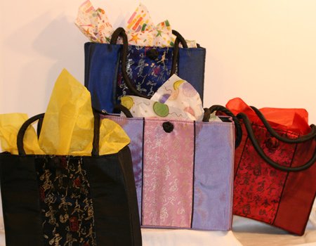 silkbagpurse450x350.jpg